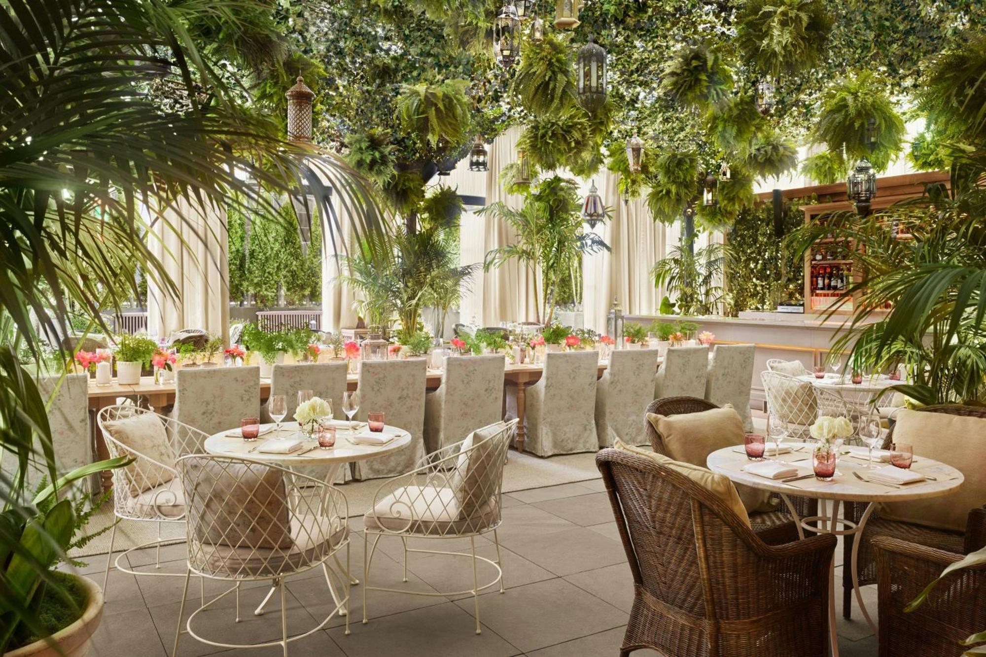 The Times Square Edition Ню Йорк Екстериор снимка The Terrace at The Ivy